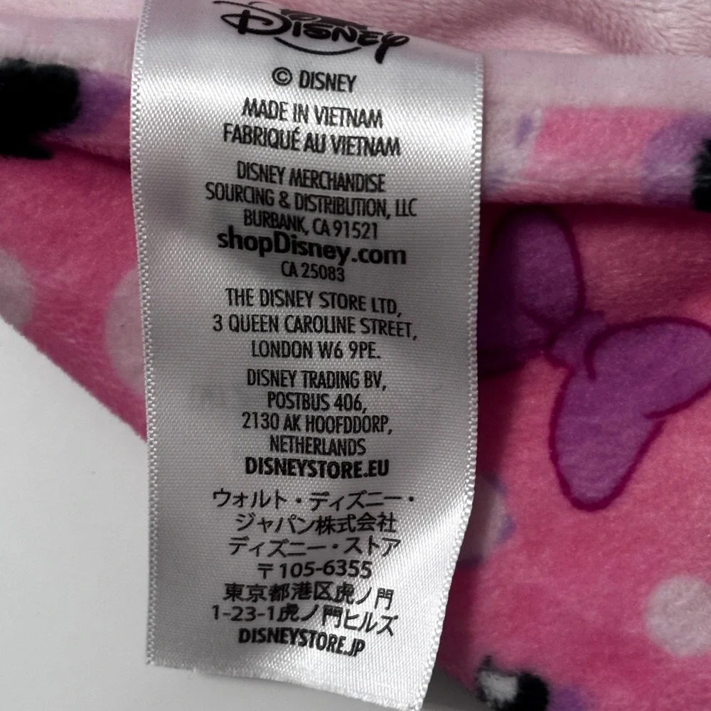 Disney hat color