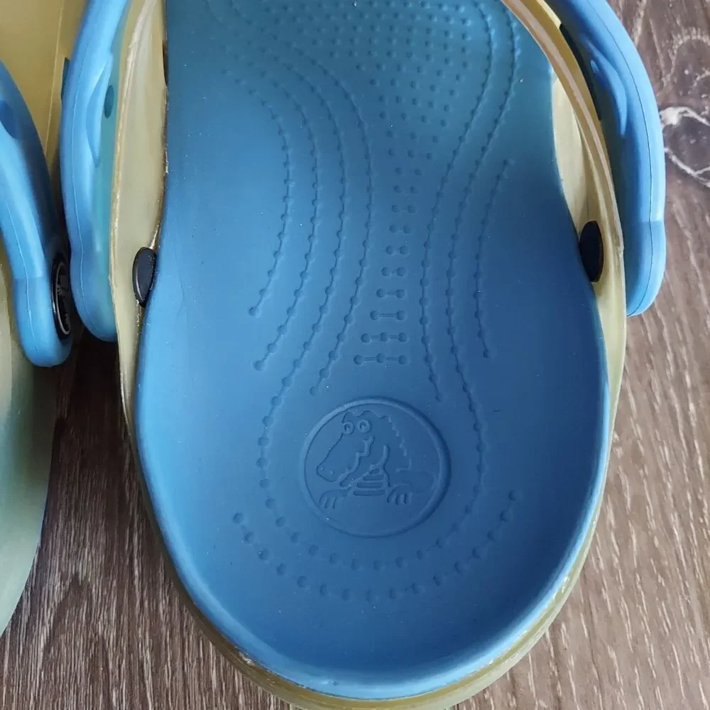 CROCS kids size