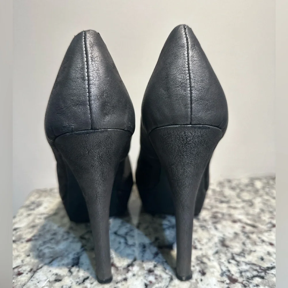 Jennifer Lopez size price