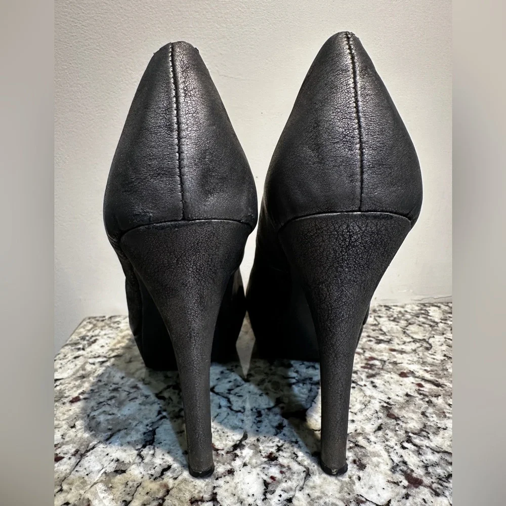 Jennifer Lopez size price
