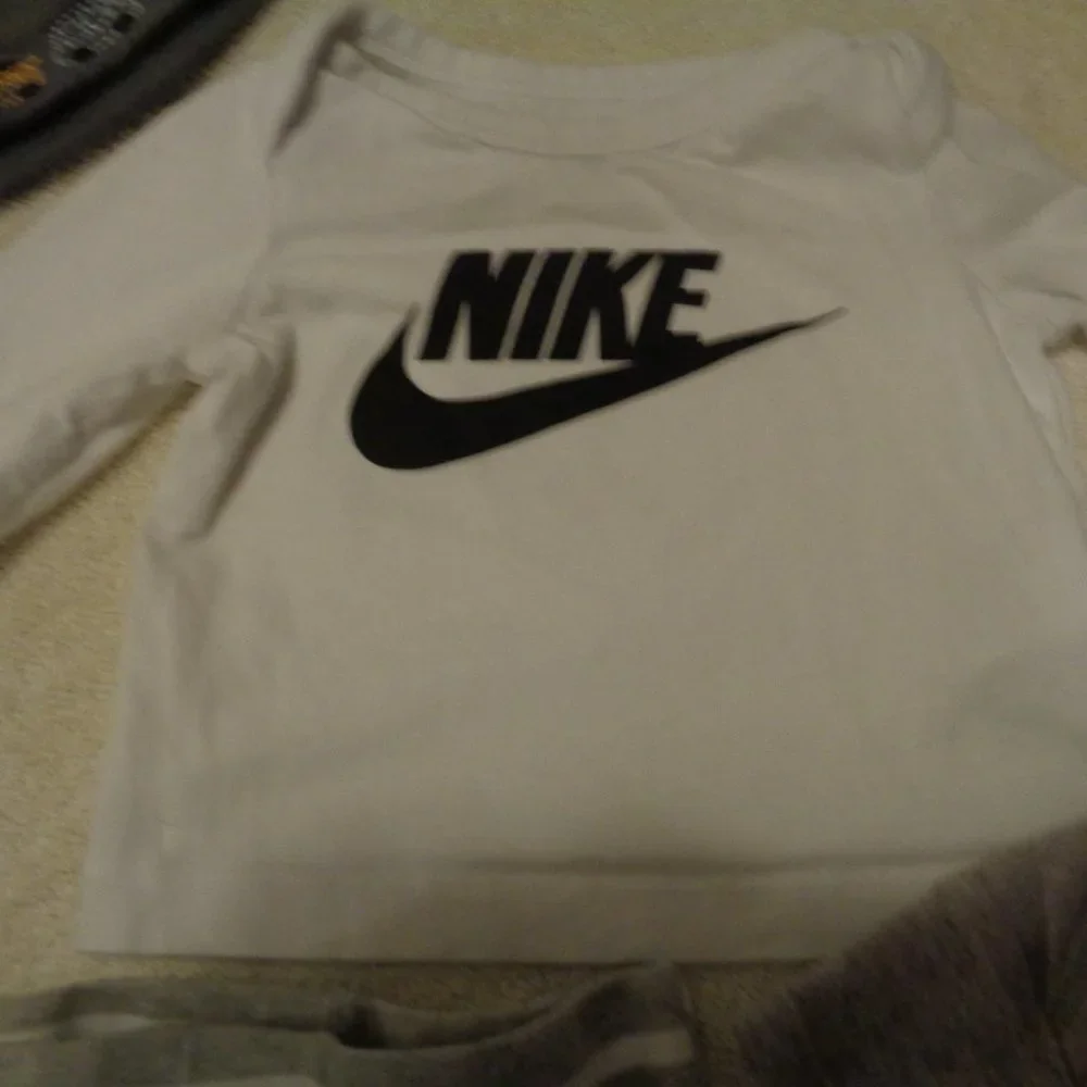 GERBER NIKE ETC. this such