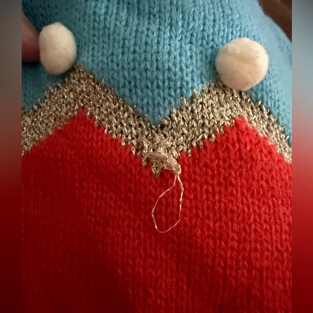 Boden knit pom