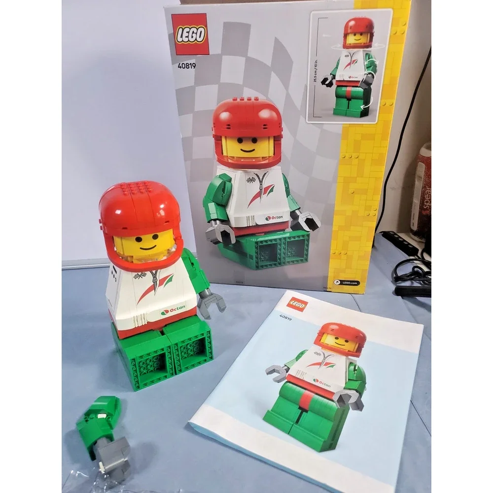 Lego 40819 up
