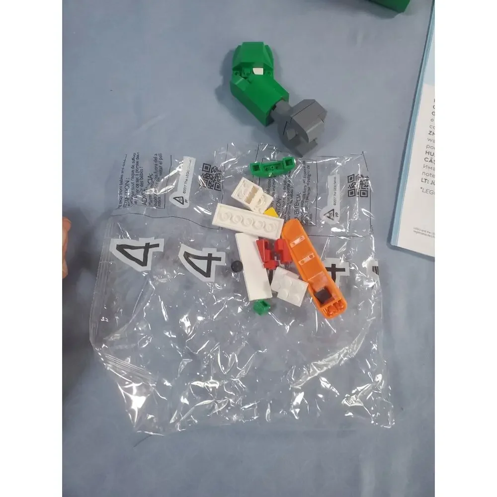 Lego 40819 up