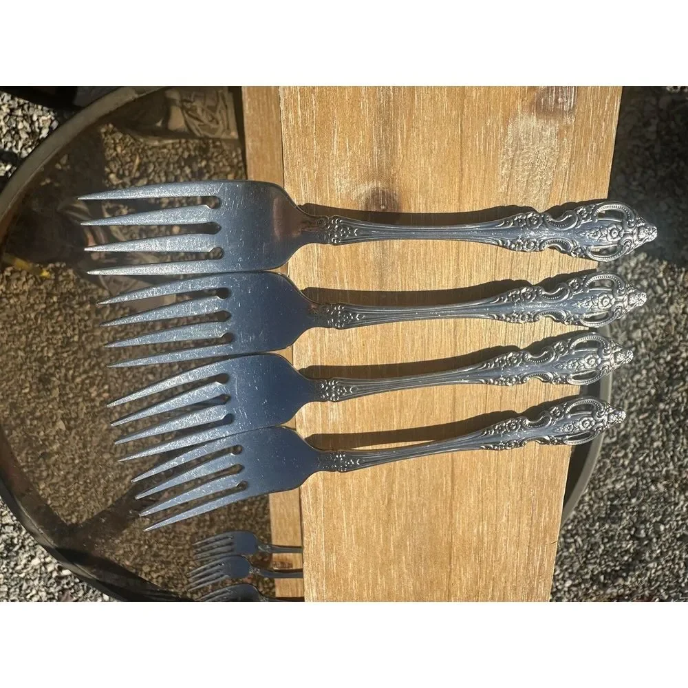 Oneida forks