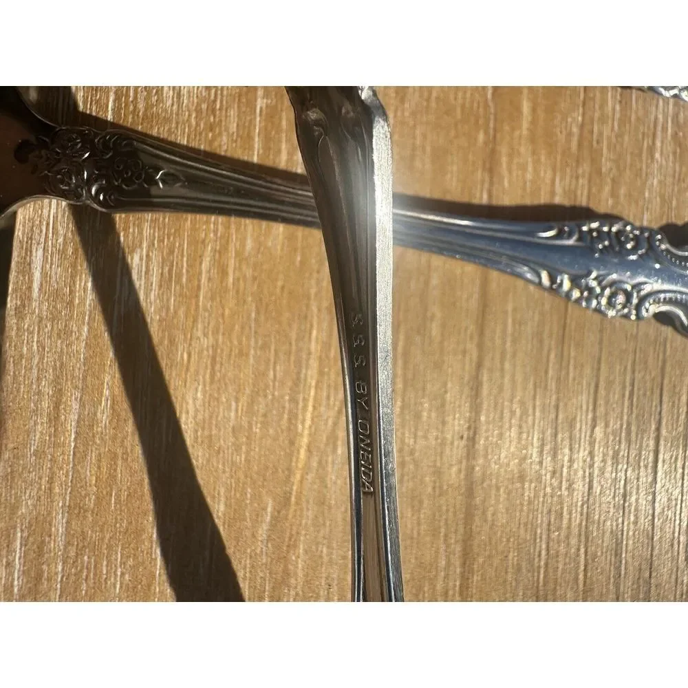 Oneida forks
