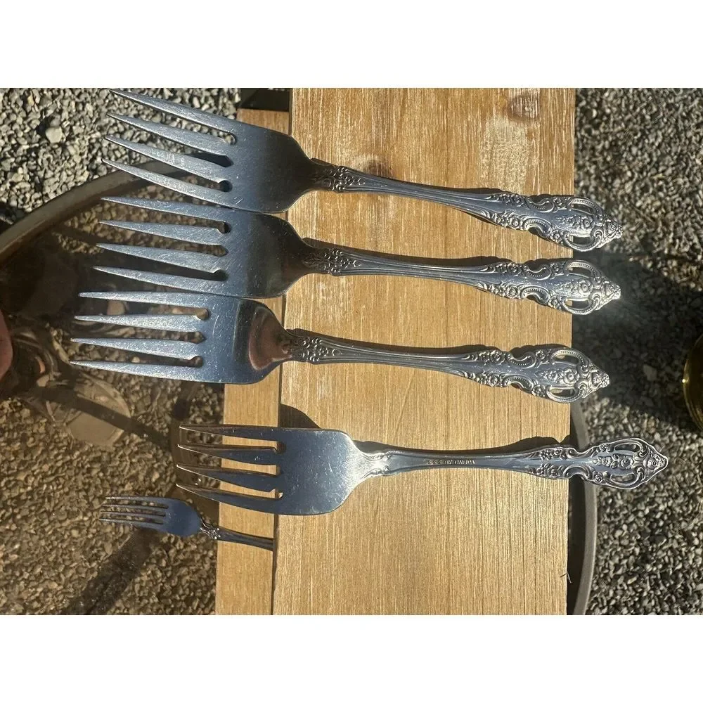 Oneida forks