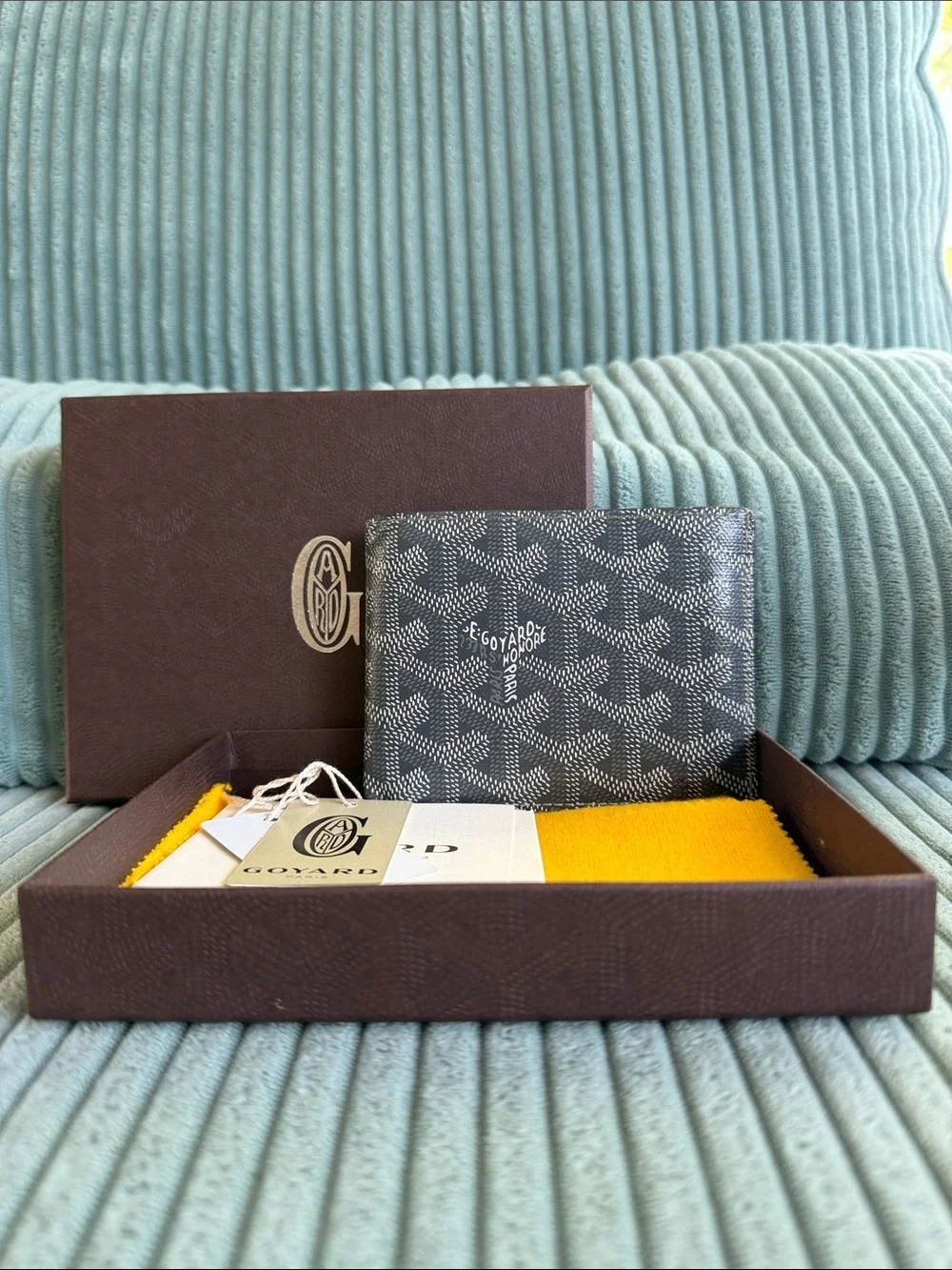 Goyard Gray Chevron Bifold Wallet