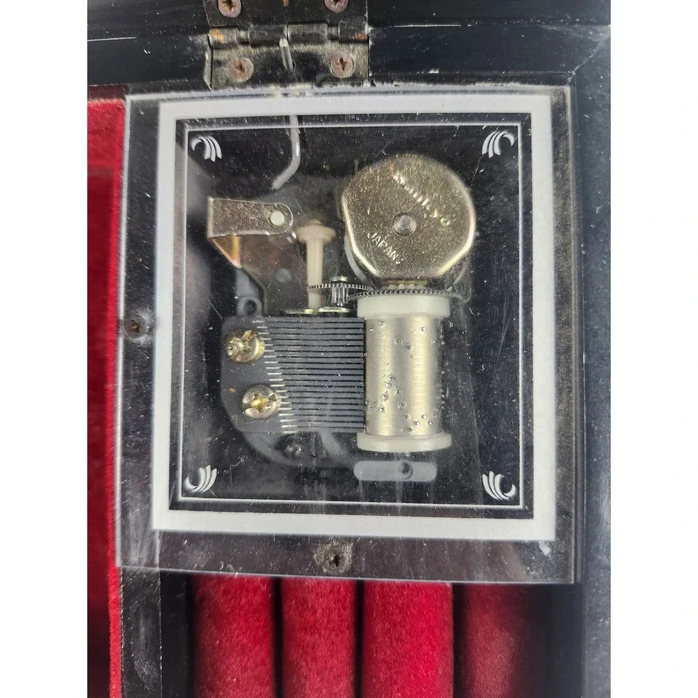 Sankyo vintage avon