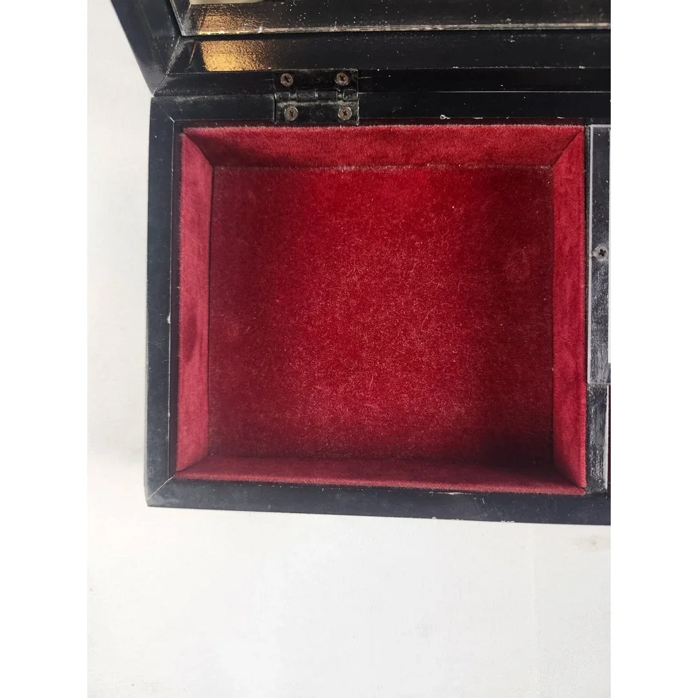 Sankyo vintage avon