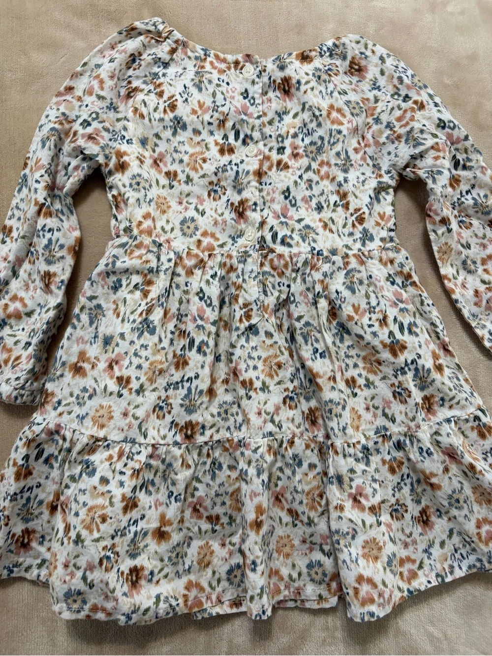 OshKosh Bgosh light cream