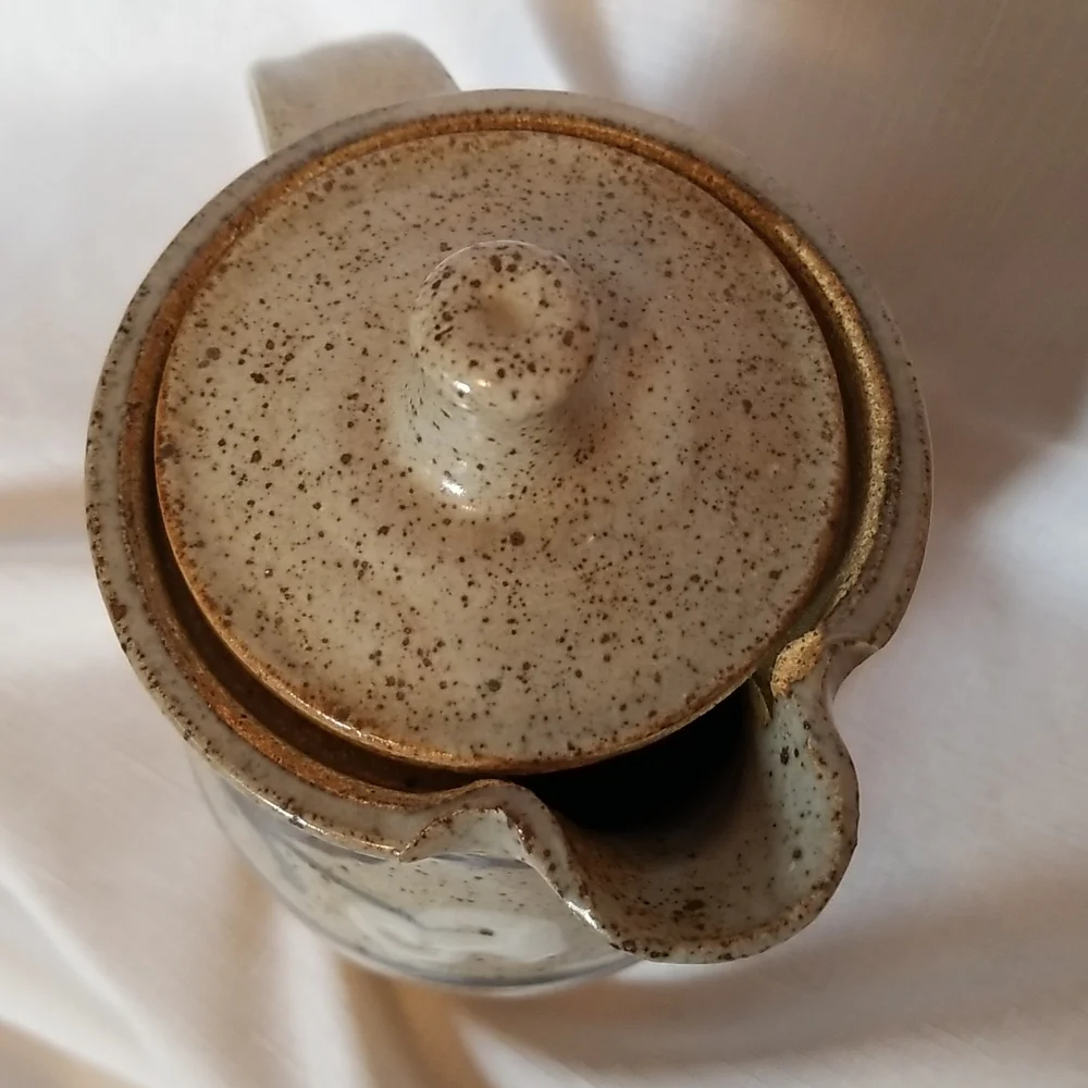 HB vintage stoneware