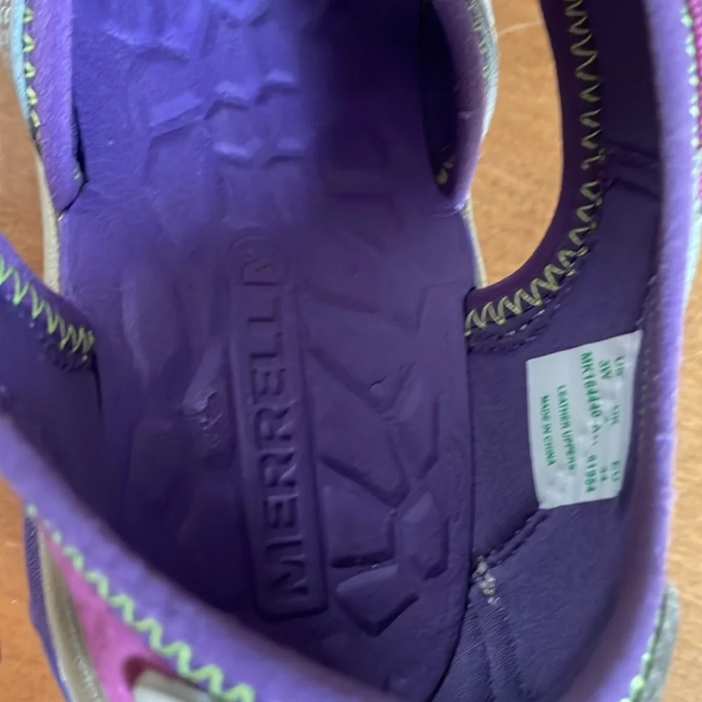 Merrell gray sandal