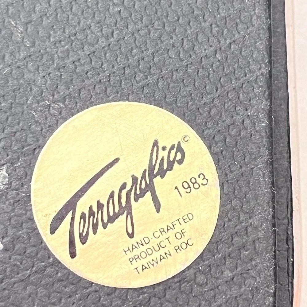 N/A vintage terragrafics