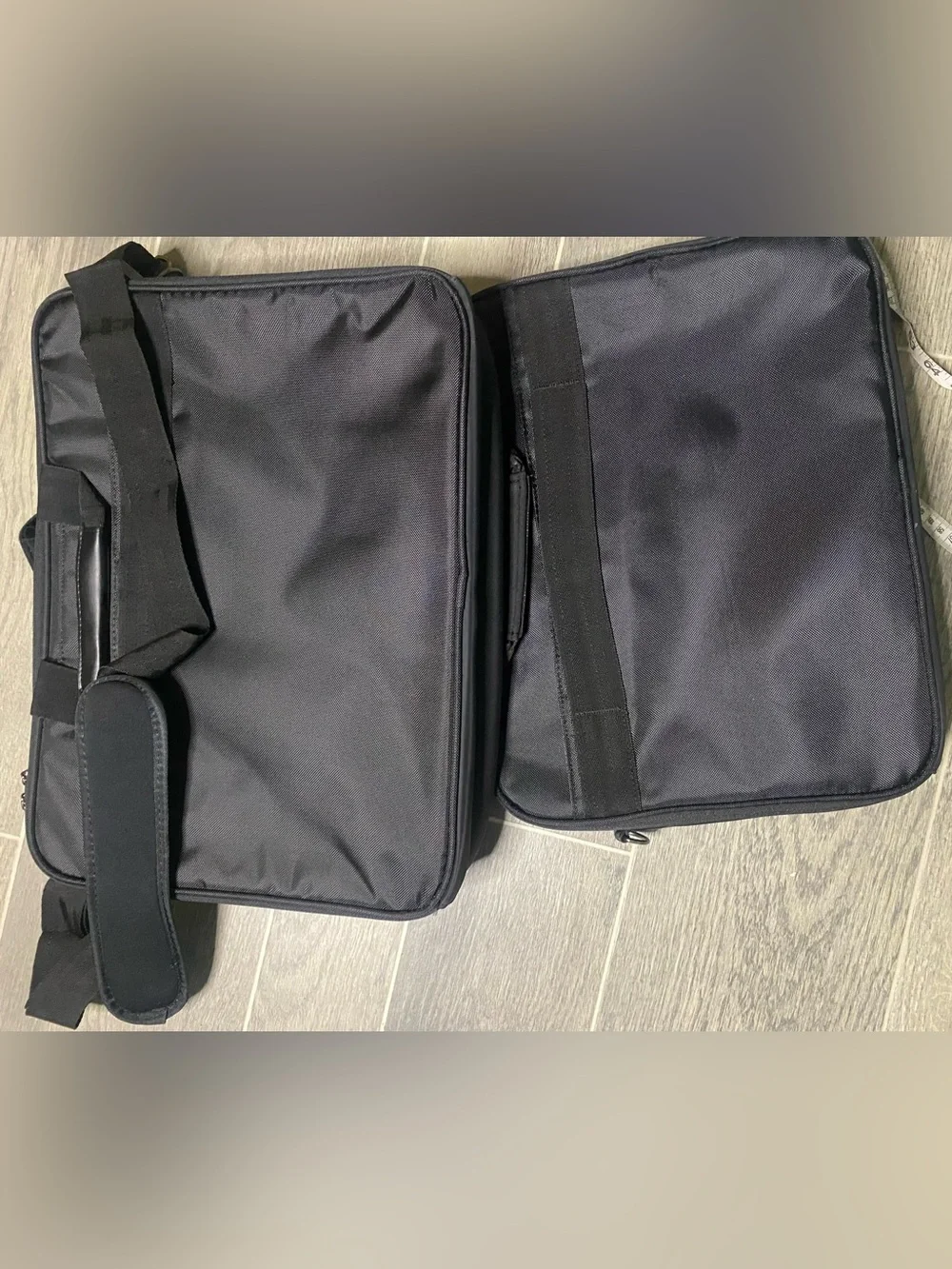 Dell laptop briefcase