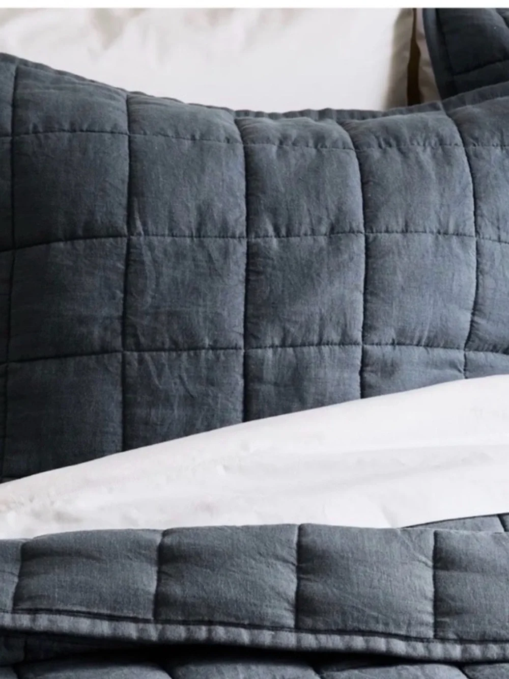 Quince linen quilted