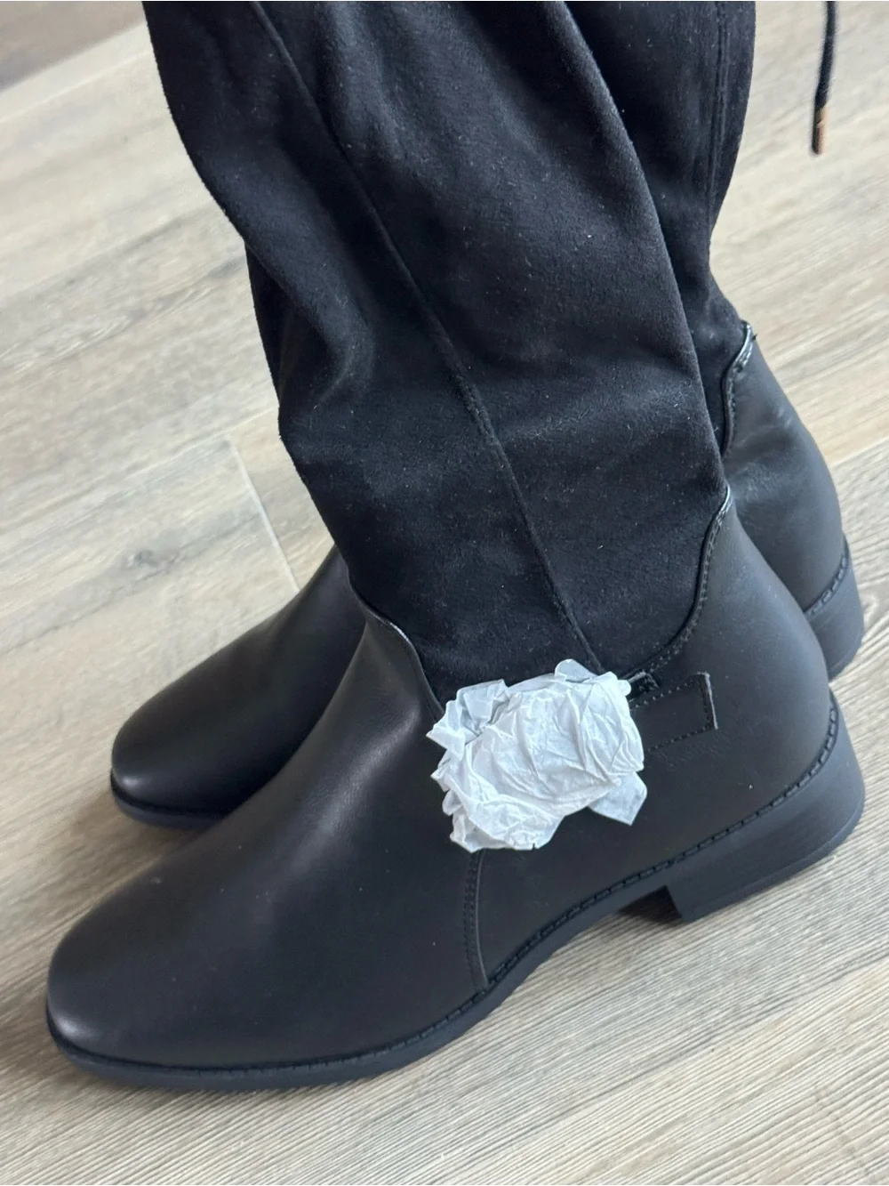 Shoe Dazzle sleek over