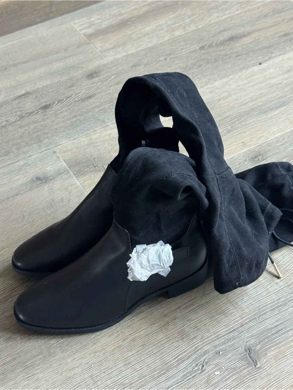 Shoe Dazzle sleek over