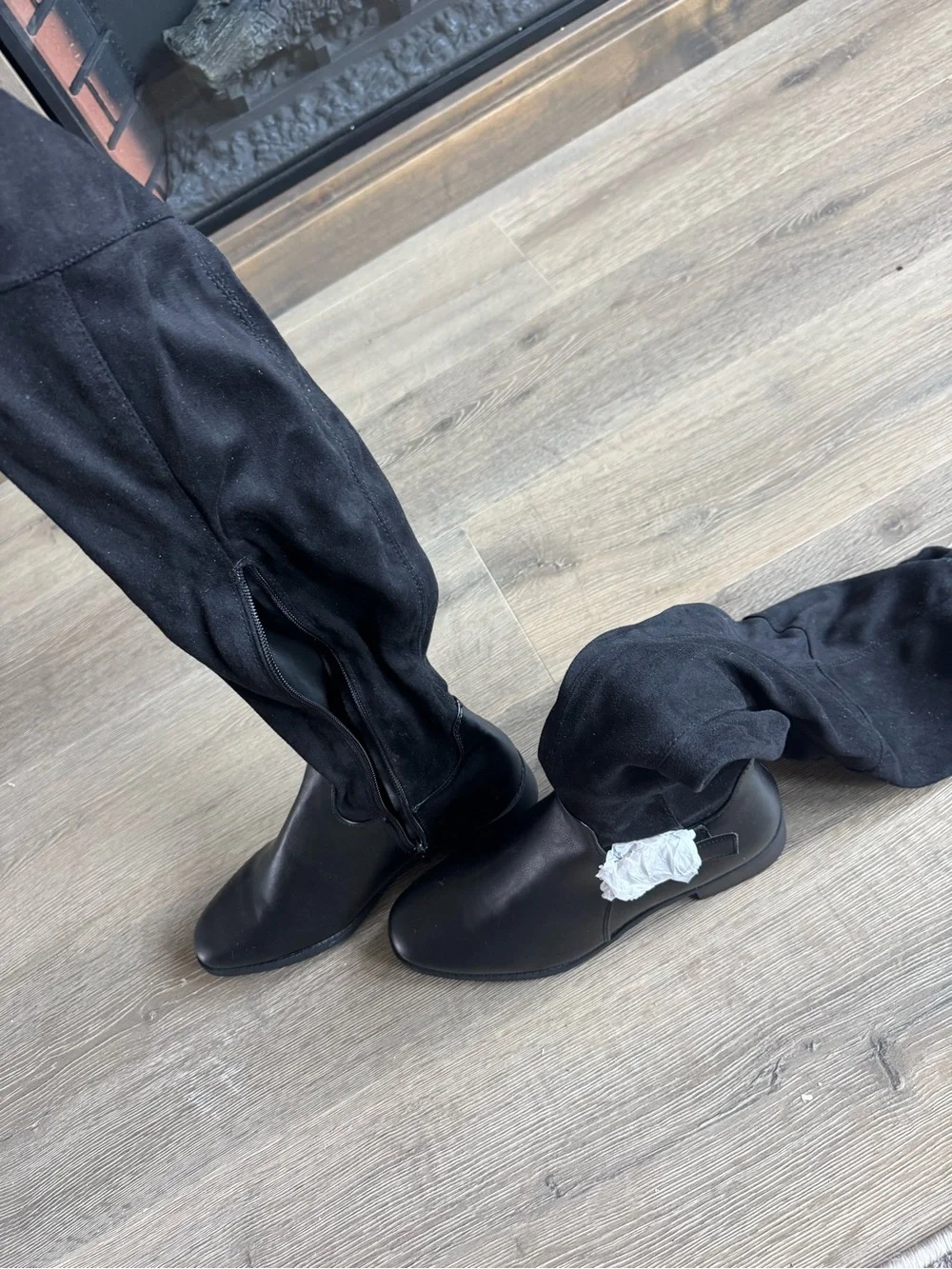 Shoe Dazzle sleek over