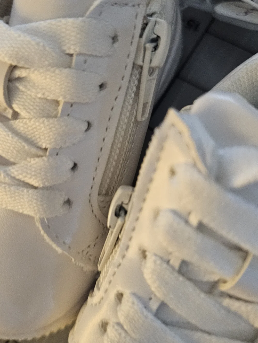 Stepping Stones beige check