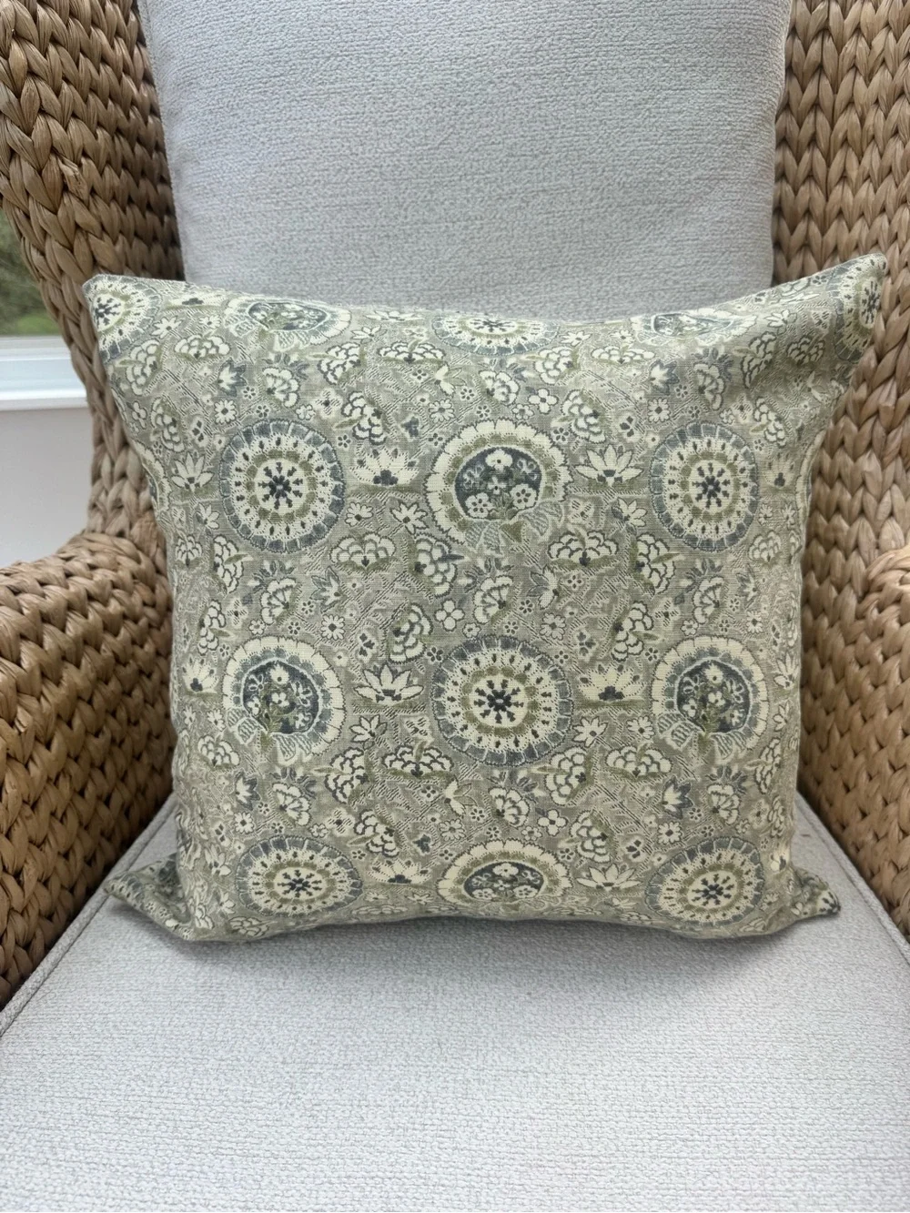 Pottery Barn this listing