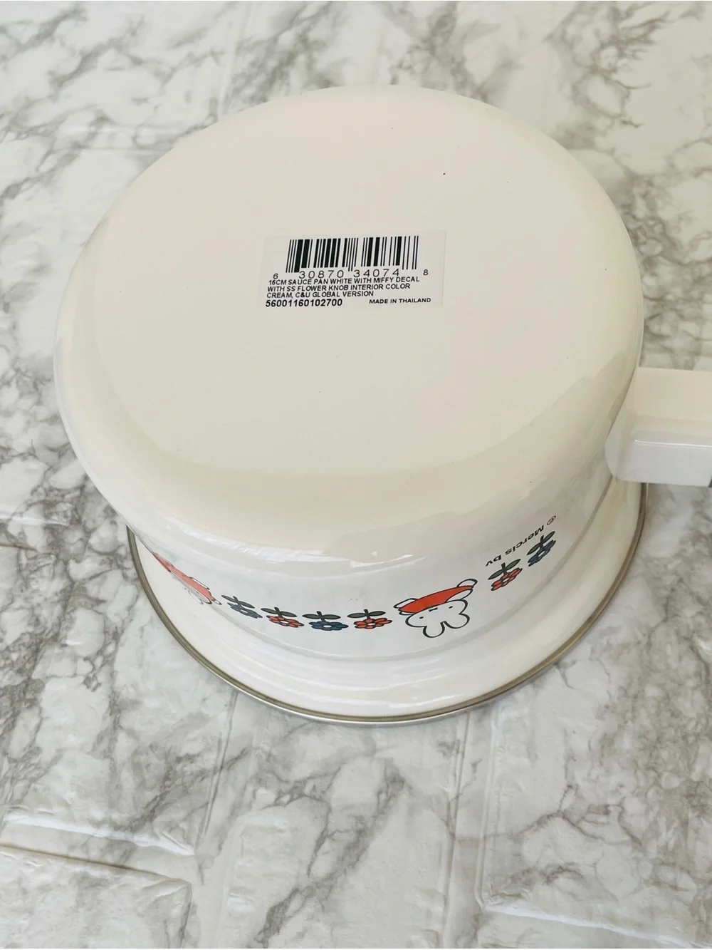 Le Creuset brand heavy