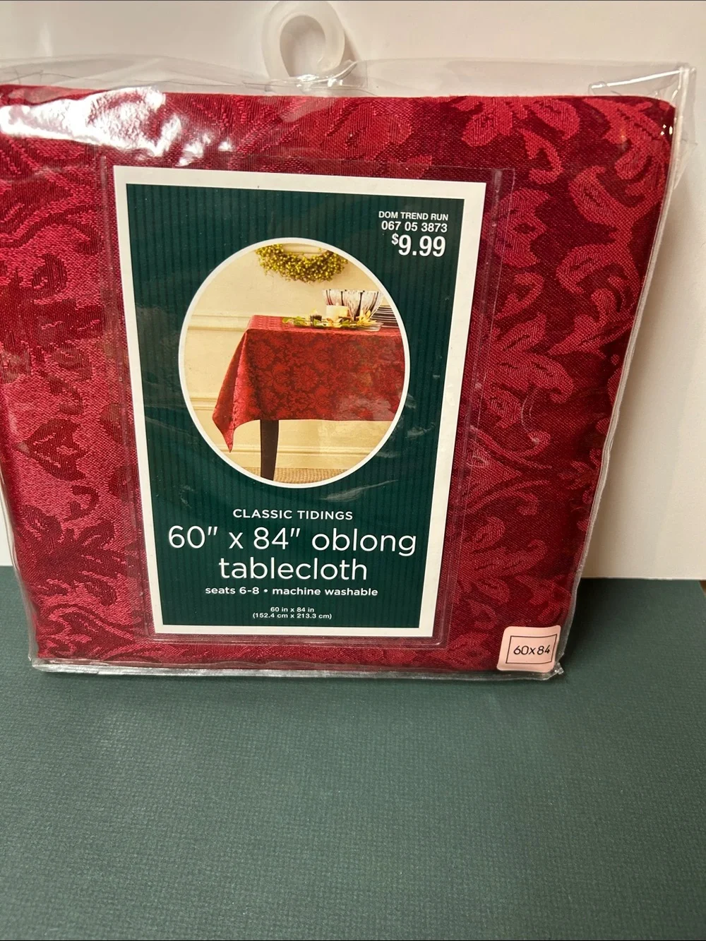 Red‎ Damask Oblong Tablecloth - 60
