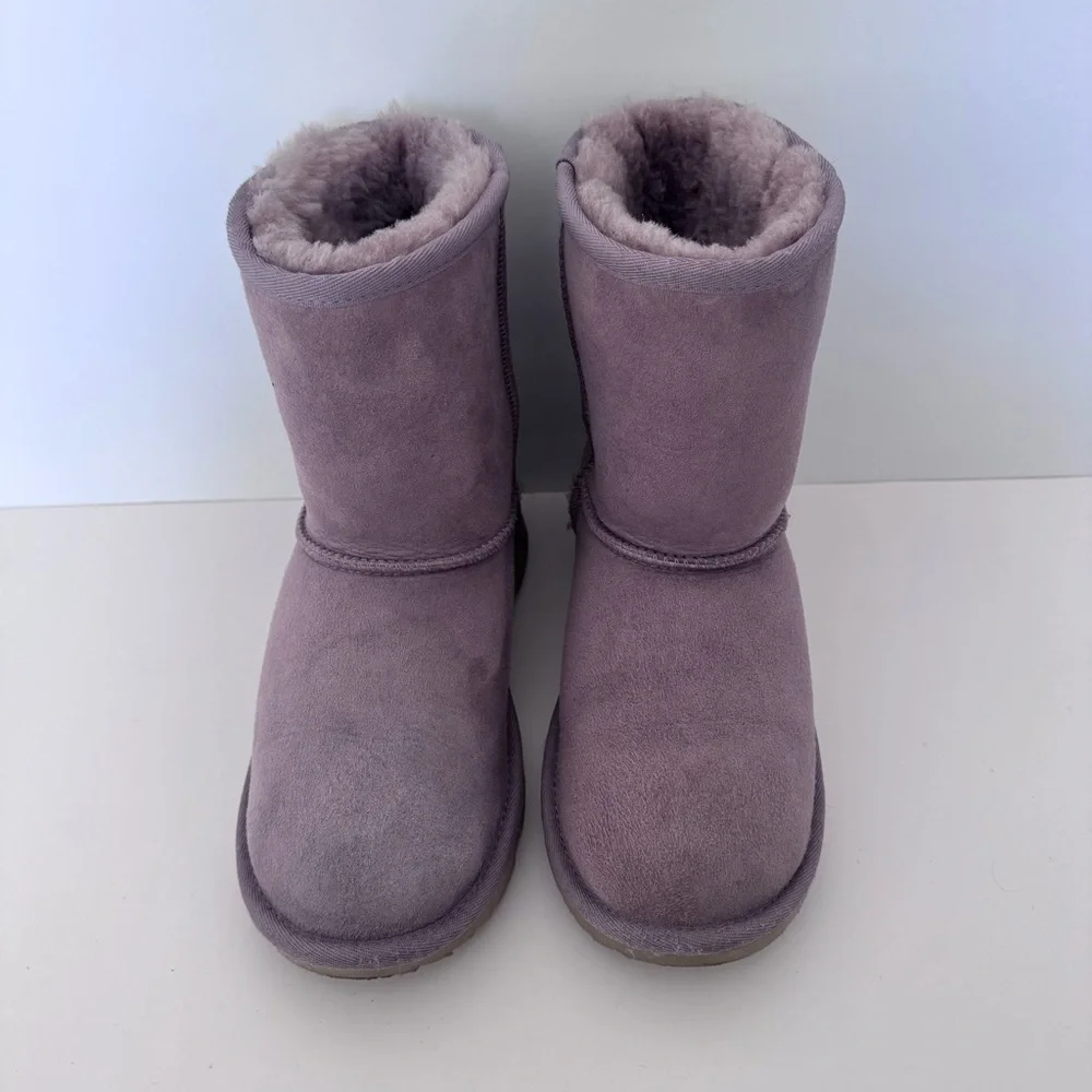 UGG classic short