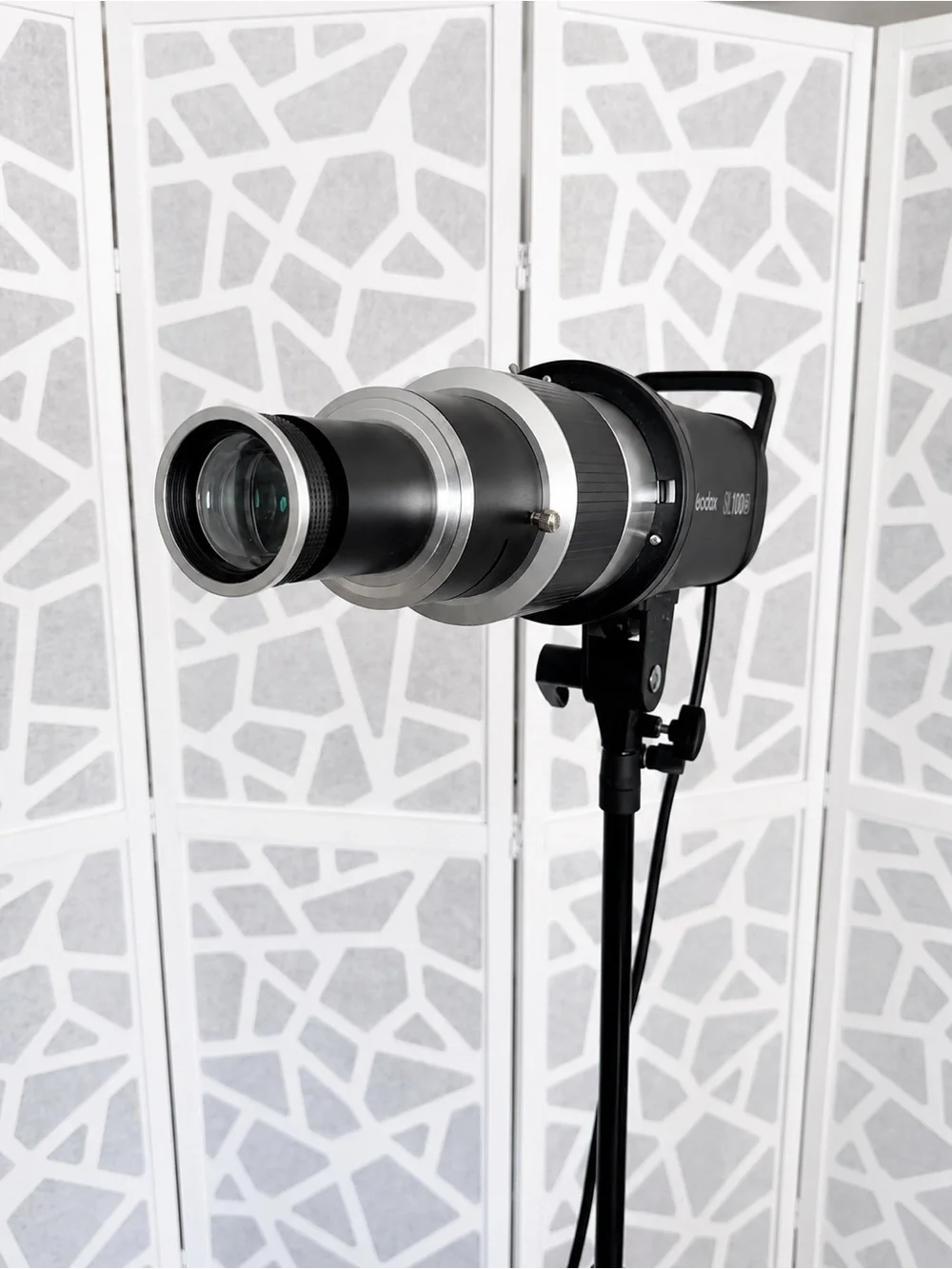 YSKE Optical Snoot Spotlight Projector Bowens Mount + 35 Gobos & 5 Color Gels