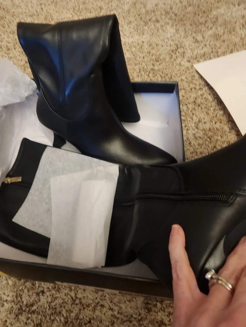 Jones New York sleek black