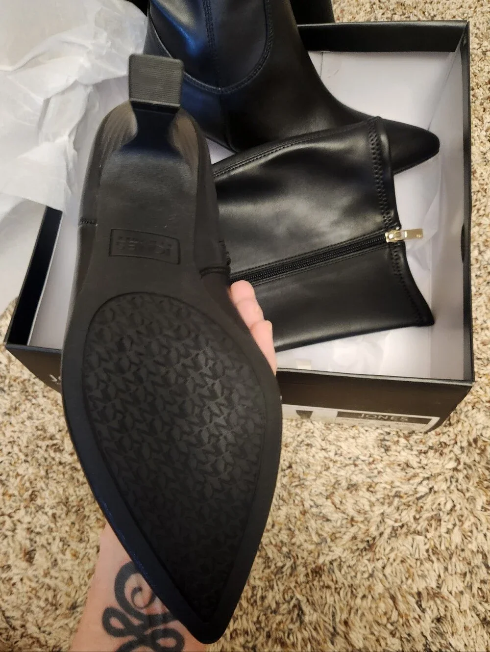Jones New York sleek black