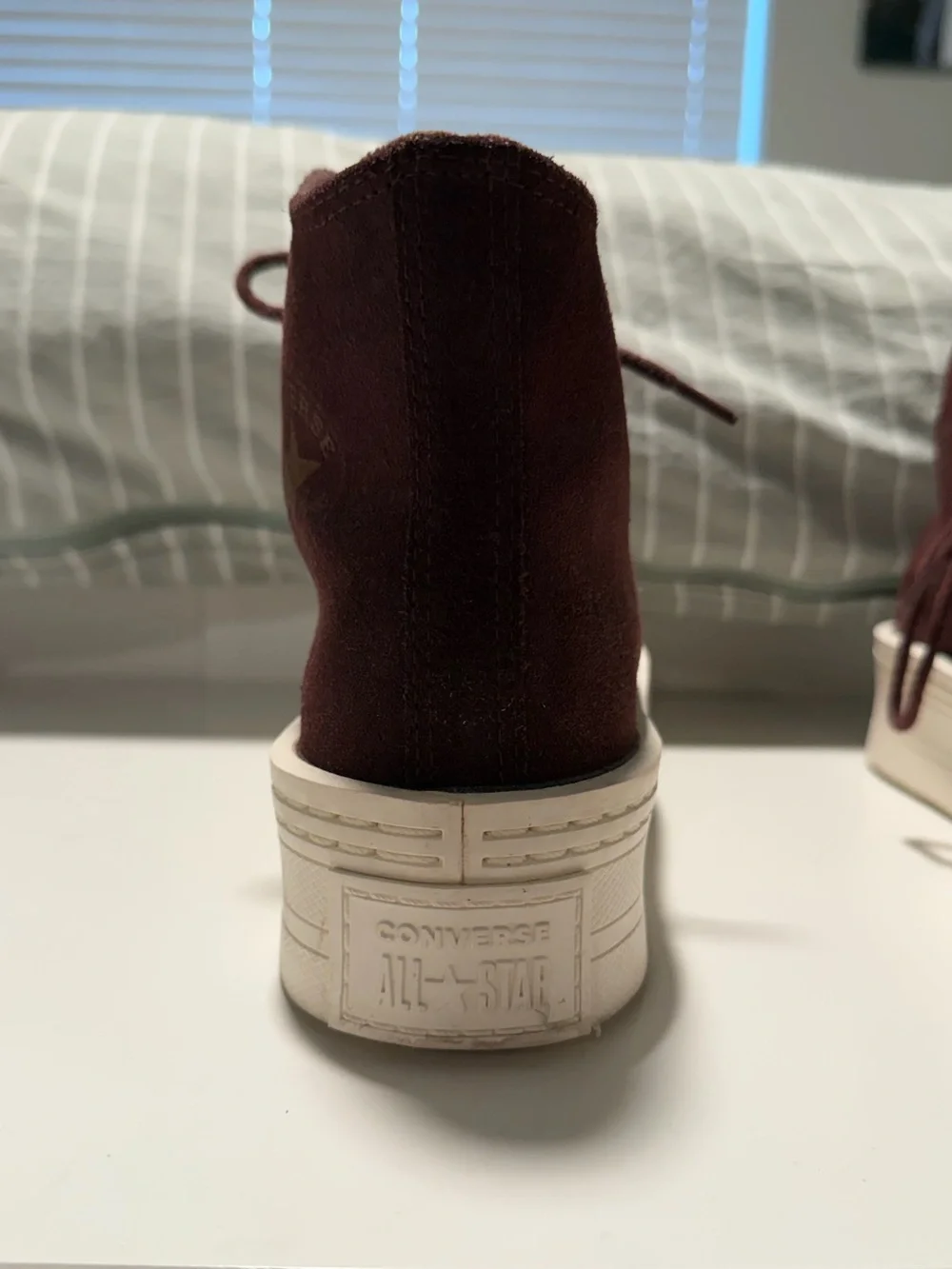 Converse All Stars size brown