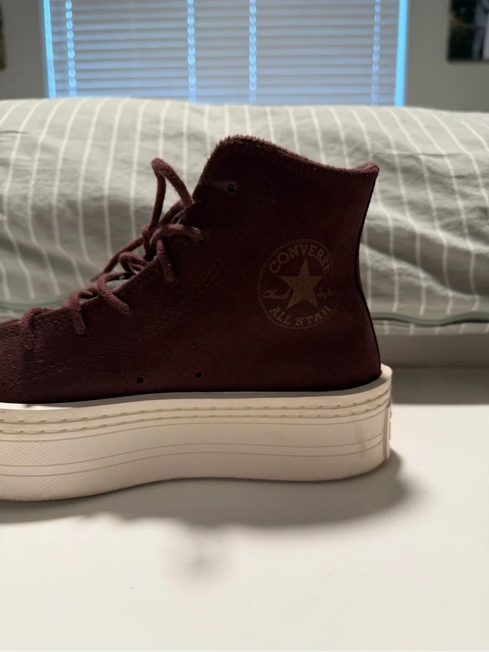 Converse All Stars size brown