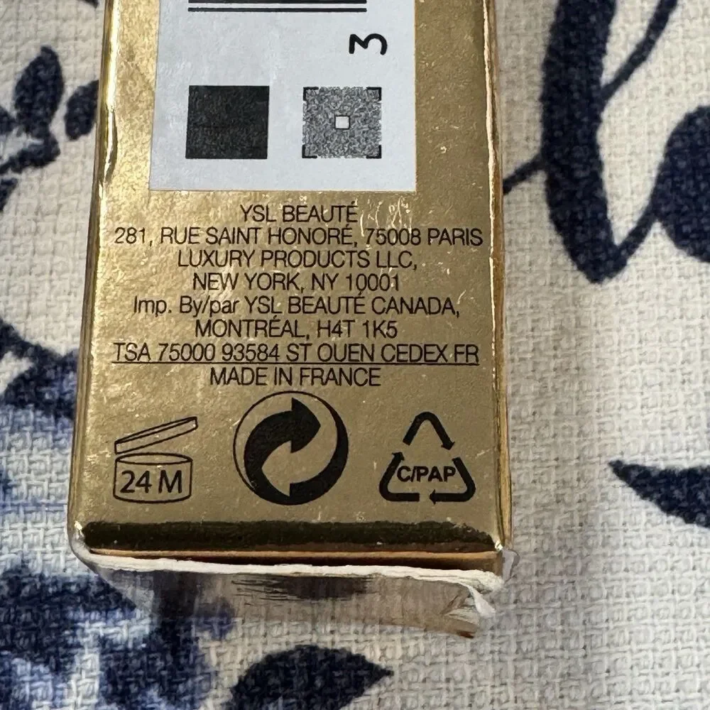 Yves Saint Laurent yves saint