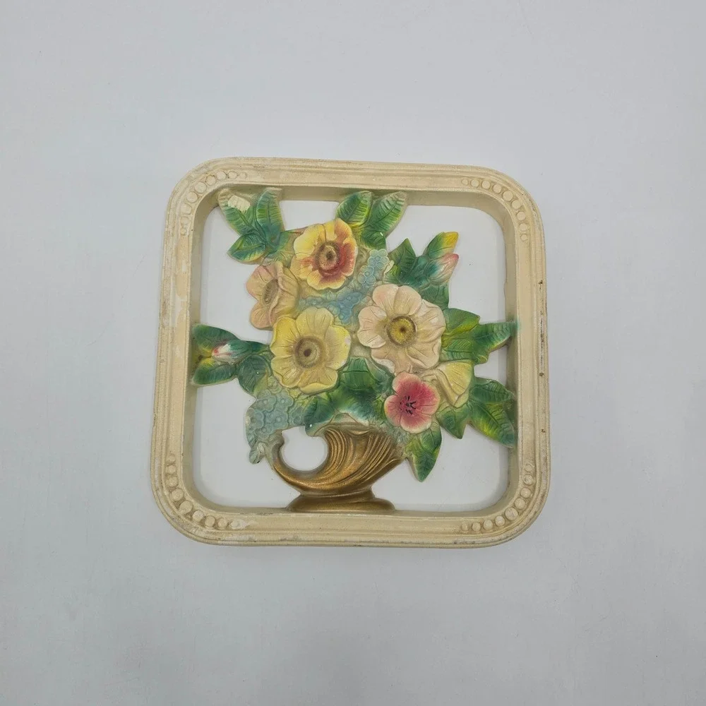 Vintage Floral Wall Plaque 11