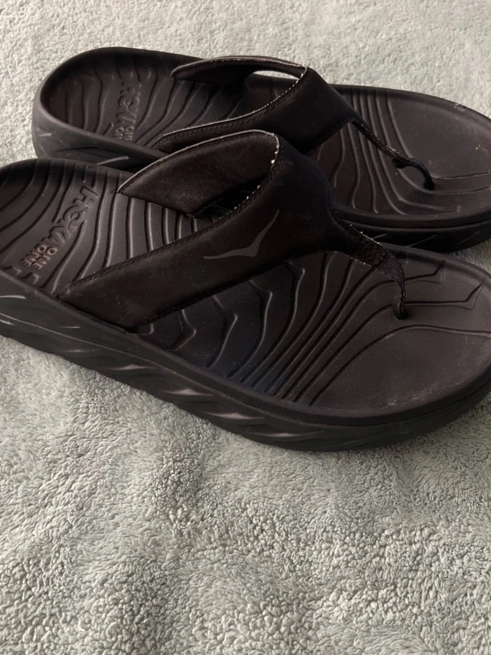Hoka thong sandals