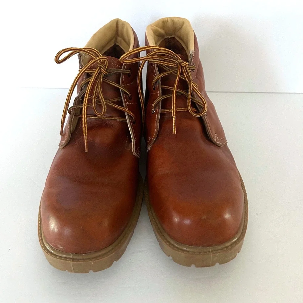 Weinbrenner leather chukka