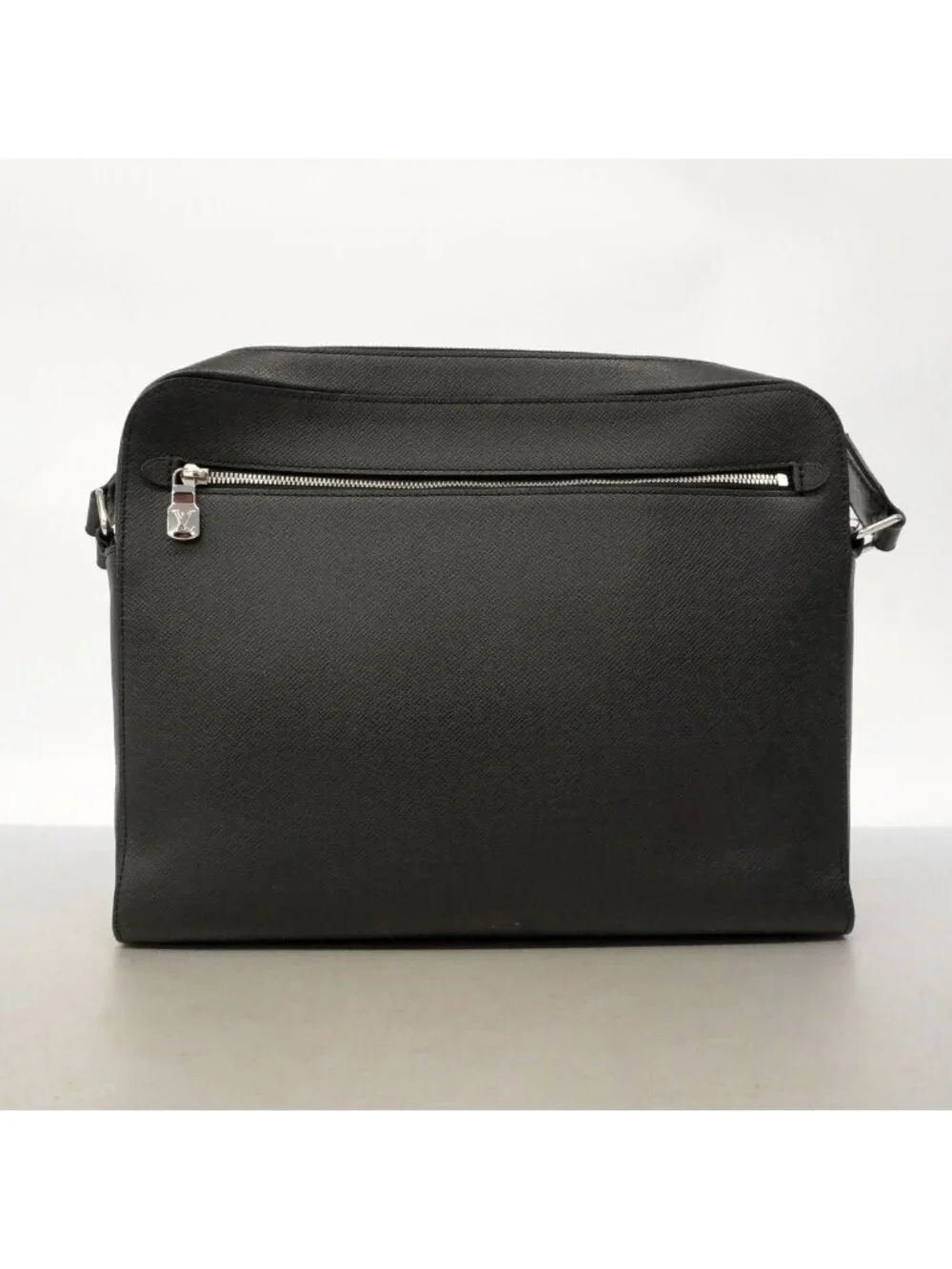 Louis Vuitton Shoulder Bag Taiga Anton Messenger MM Ardoise