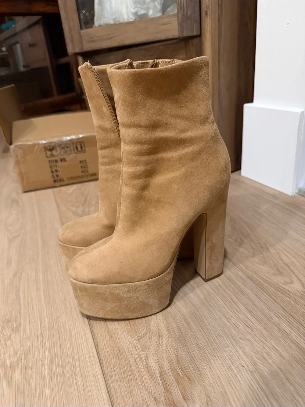 Steve Madden chunky platform