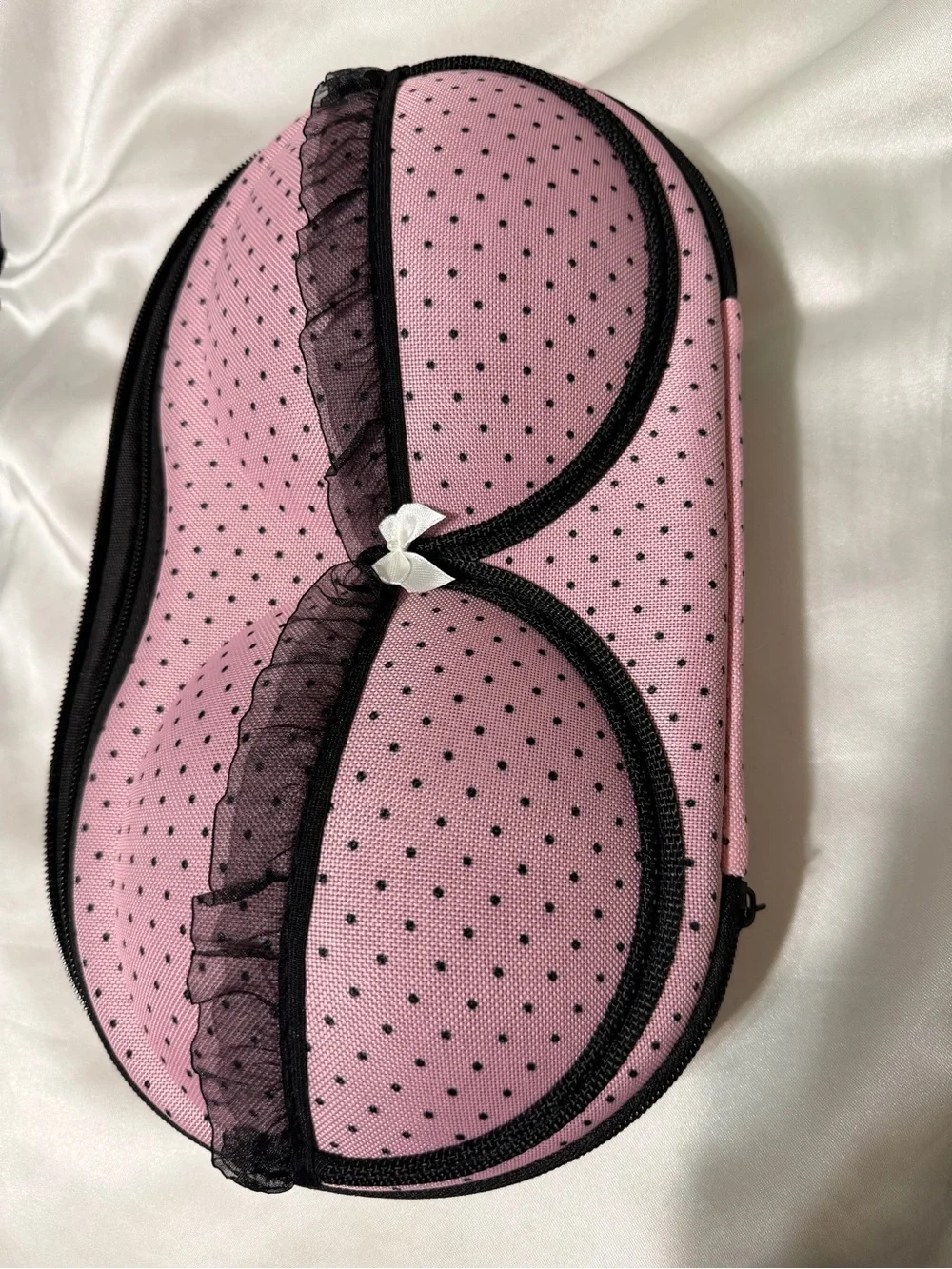 🎀Pink Polka Dot Lingerie Travel Case 🎀