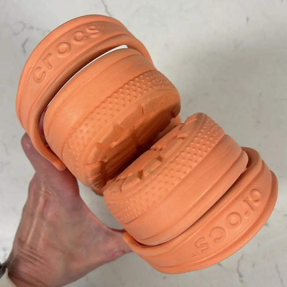 CROCS brand style