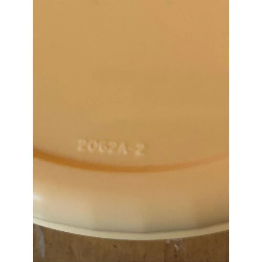 Tupperware vintage black