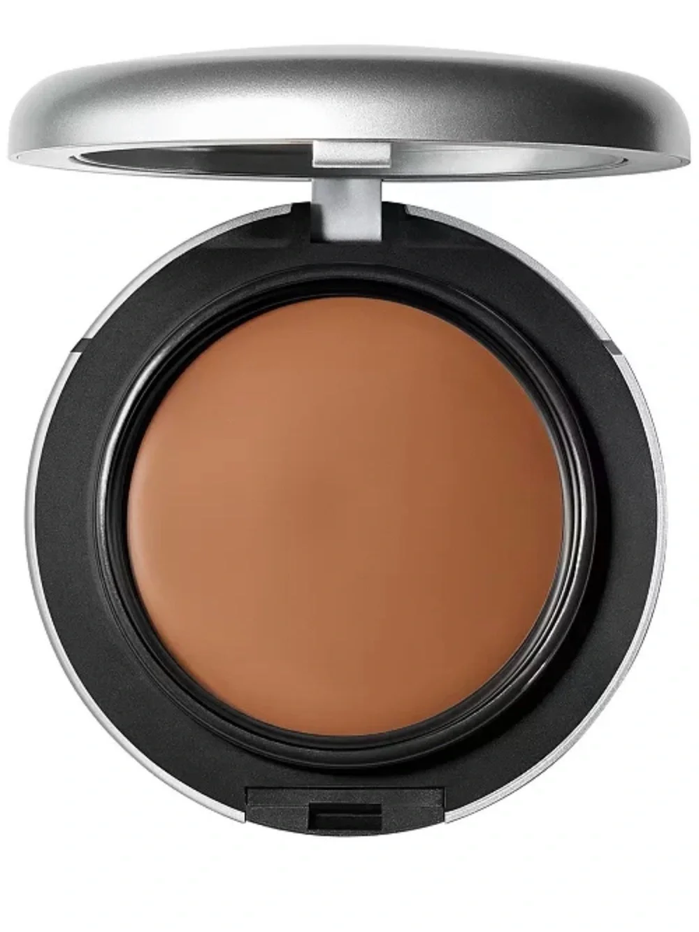 MAC Cosmetics lightweight sweat