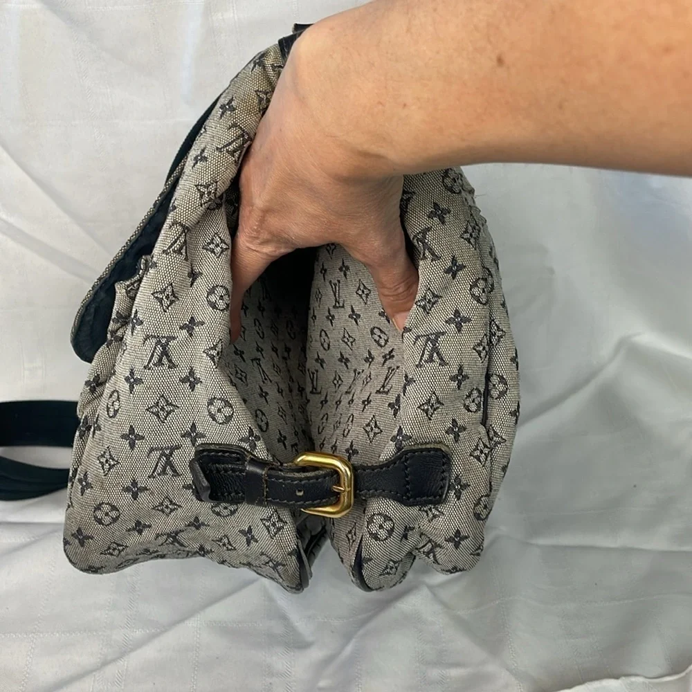 Louis Vuitton Monogram Mini Lin Sac a Langer Diaper Messenger Bag Denim Gray