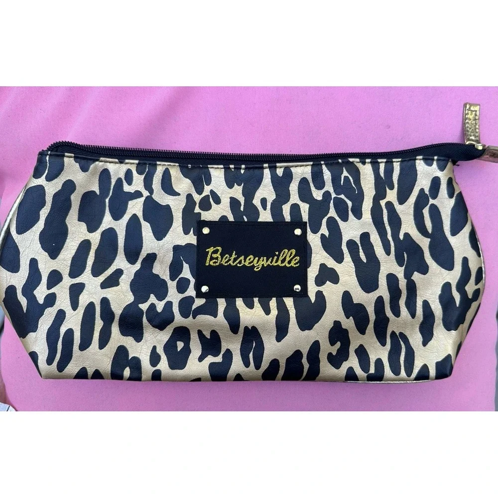 Betseyville by Betsey Johnson Gold Black Leopard Print‎ Makeup Pouch