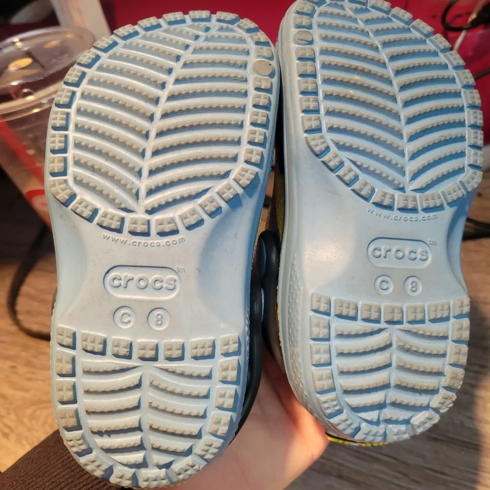 CROCS new without