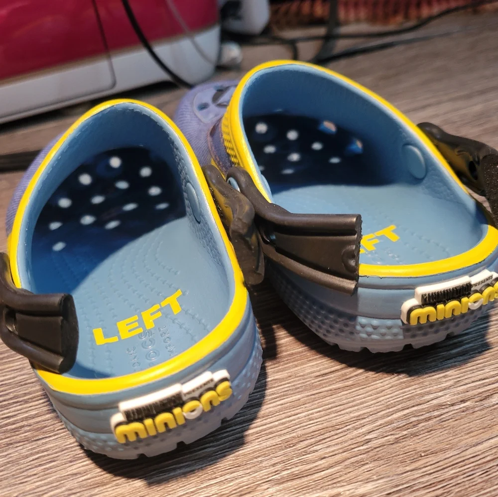 CROCS new without