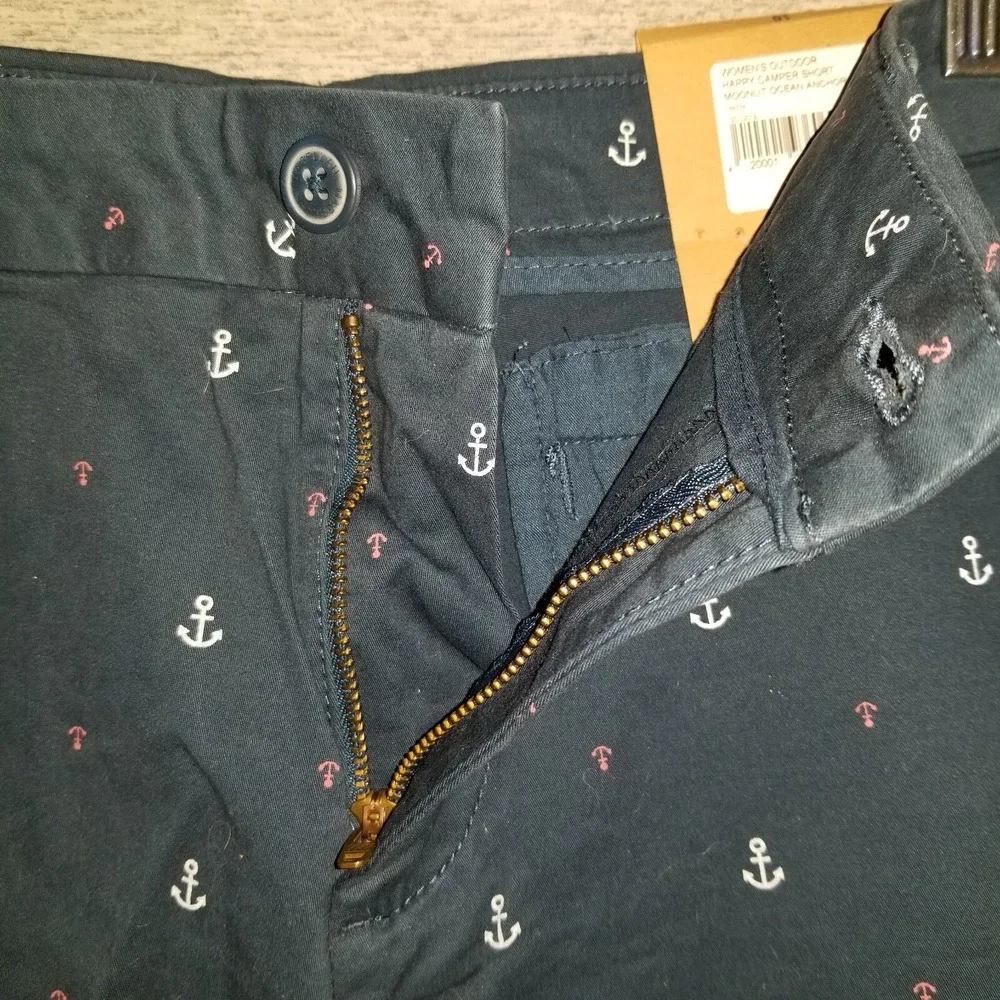 NWT Magellan Outdoors Happy Camper Shorts Women Size 10 Boating Anchor Blue‎ NEW