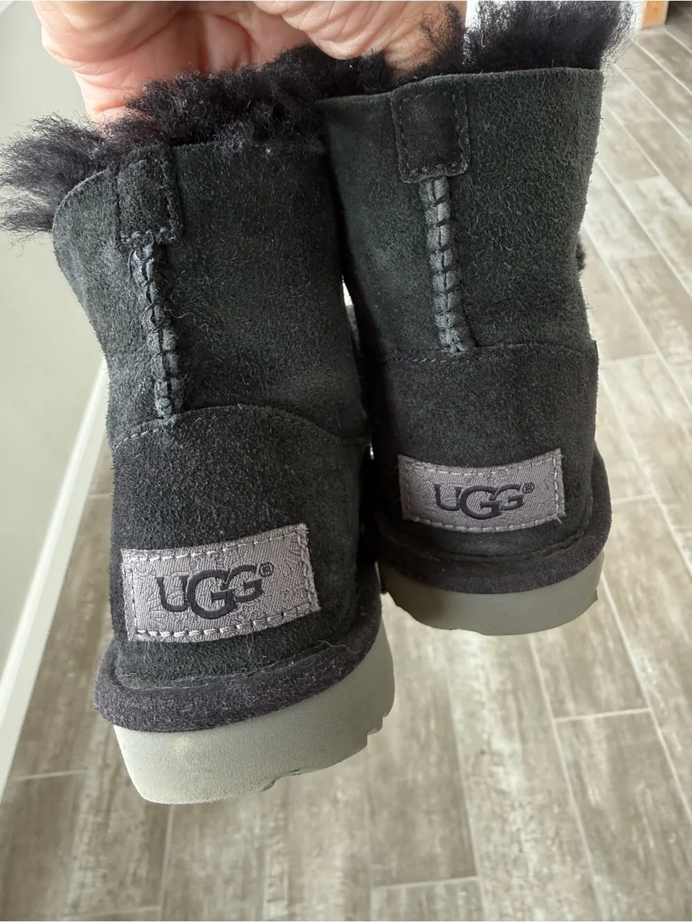 N/A ugg girls