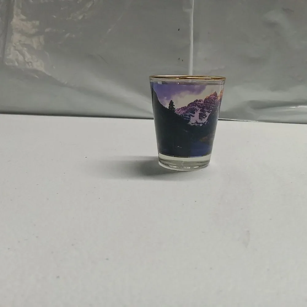 Unbranded colorado shotglass
